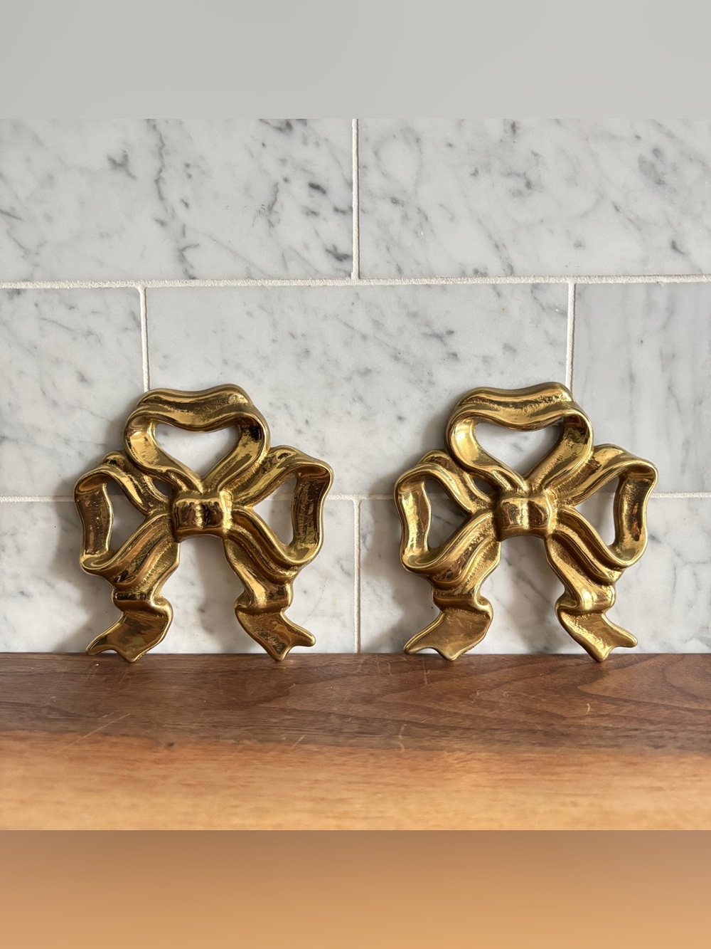 Vintage Pair of Brass Bow Wall Hangings,  Frame / Mirror Toppers